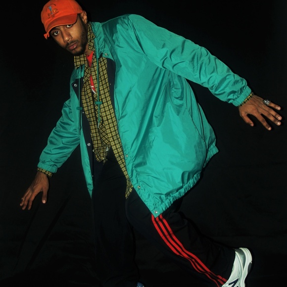 Reversible VINTAGE Windbreaker, - Picture 2 of 4